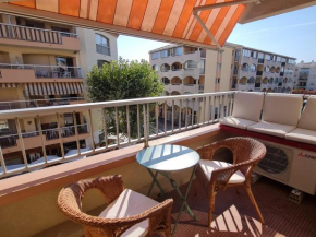 Appartement Climatisé 2P avec Garage, Balcon, Centre-ville, 50m Plage, Sainte-Maxime - FR-1-780-36